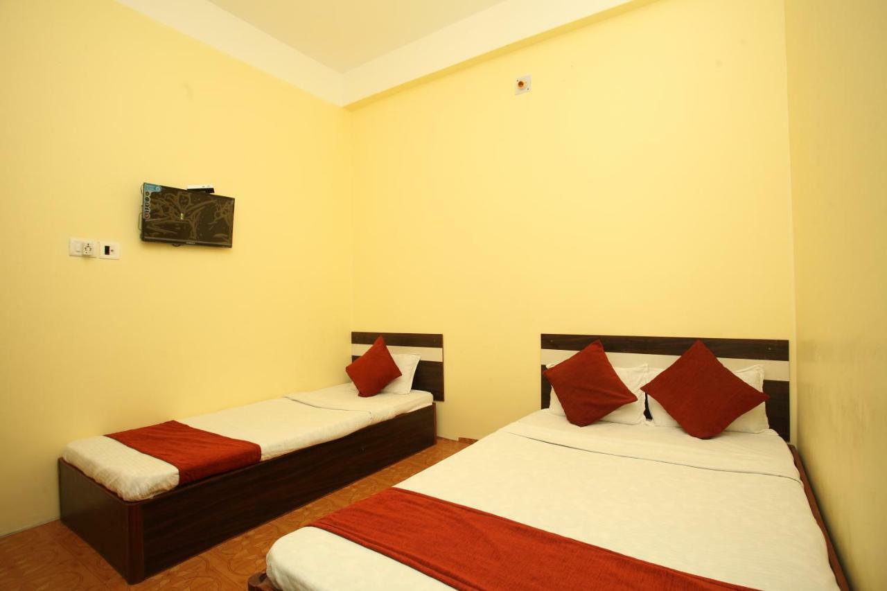 Spot On 503 Lisno Restaurant And Lodge Lumbini Экстерьер фото